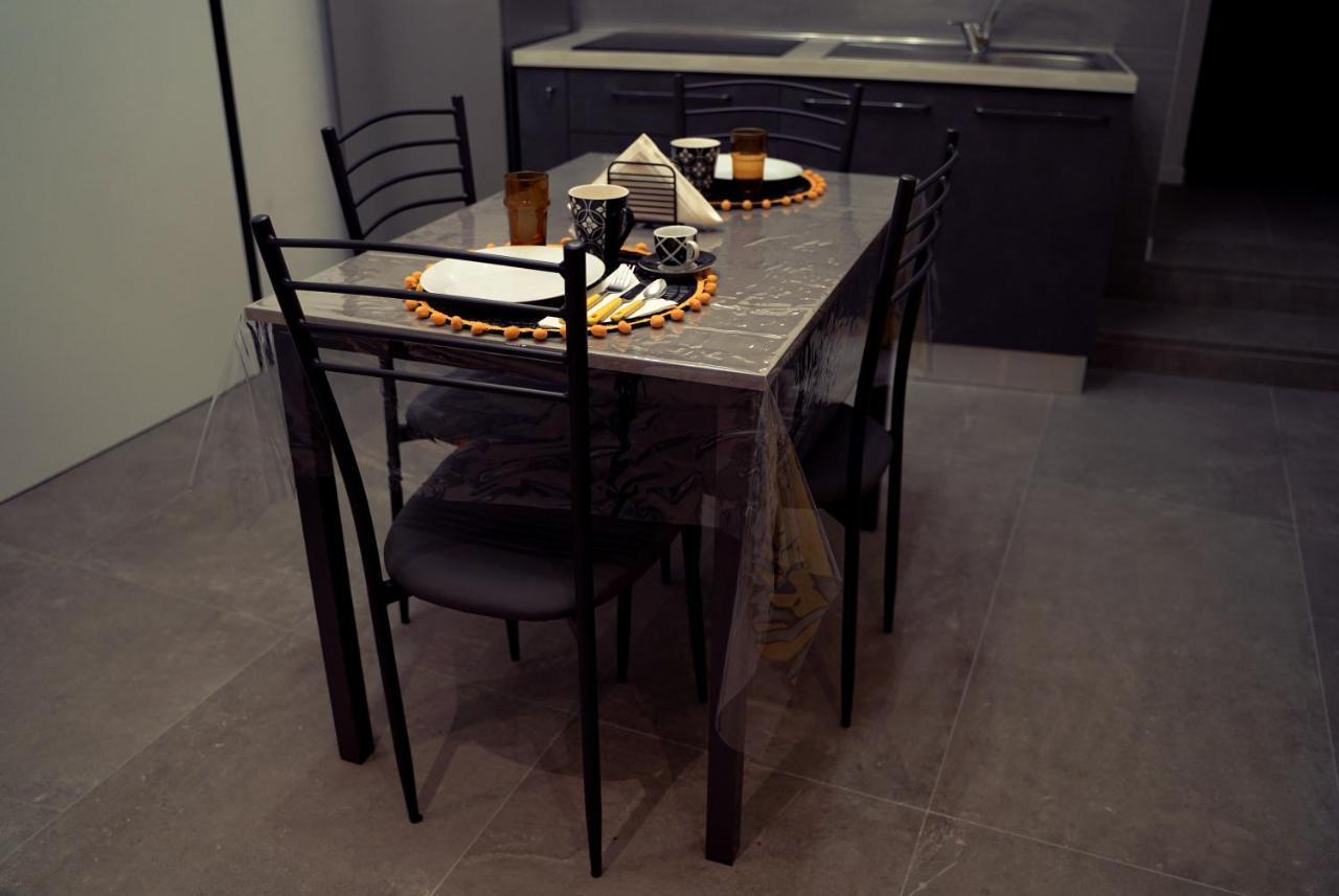 Casavesella Apartment Bologna Bagian luar foto